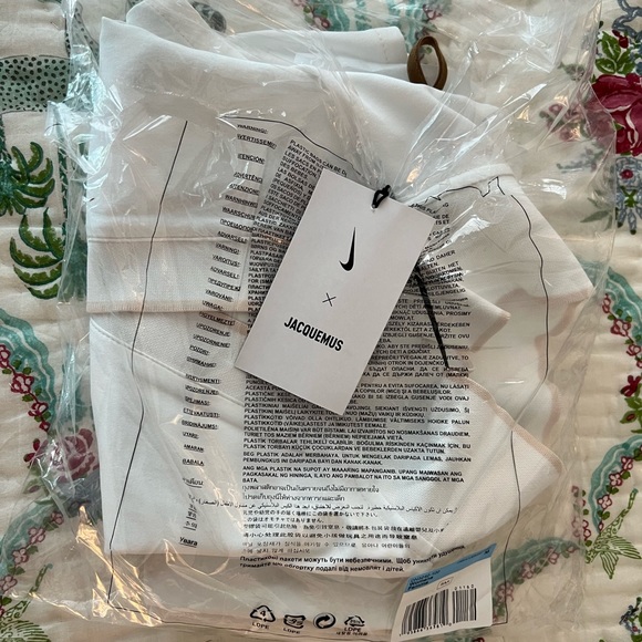 NIKE+JACQUEMUS Limited drop La robe polo dress, size M fits as S - Picture 5 of 7